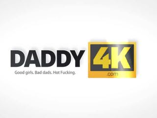 Daddy4k. full-blown moški vedno lahko satisfy vse umazano potrebe od a mlada boginja